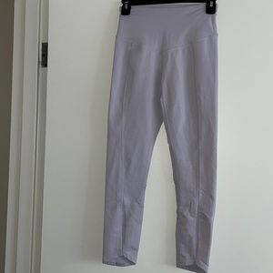Zella lavender leggings 3/4 length with mesh on the front lower leg